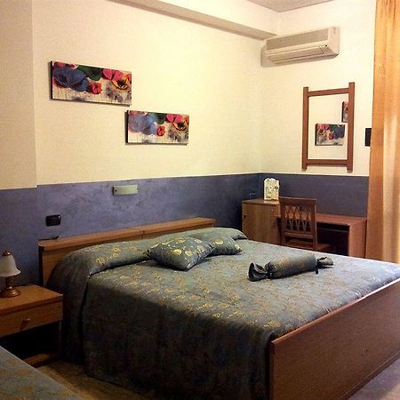 Affittacamere Diavin Vibo Valentia Extérieur photo