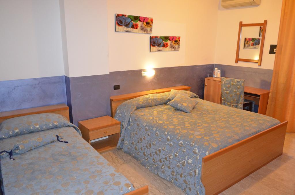 Affittacamere Diavin Vibo Valentia Chambre photo