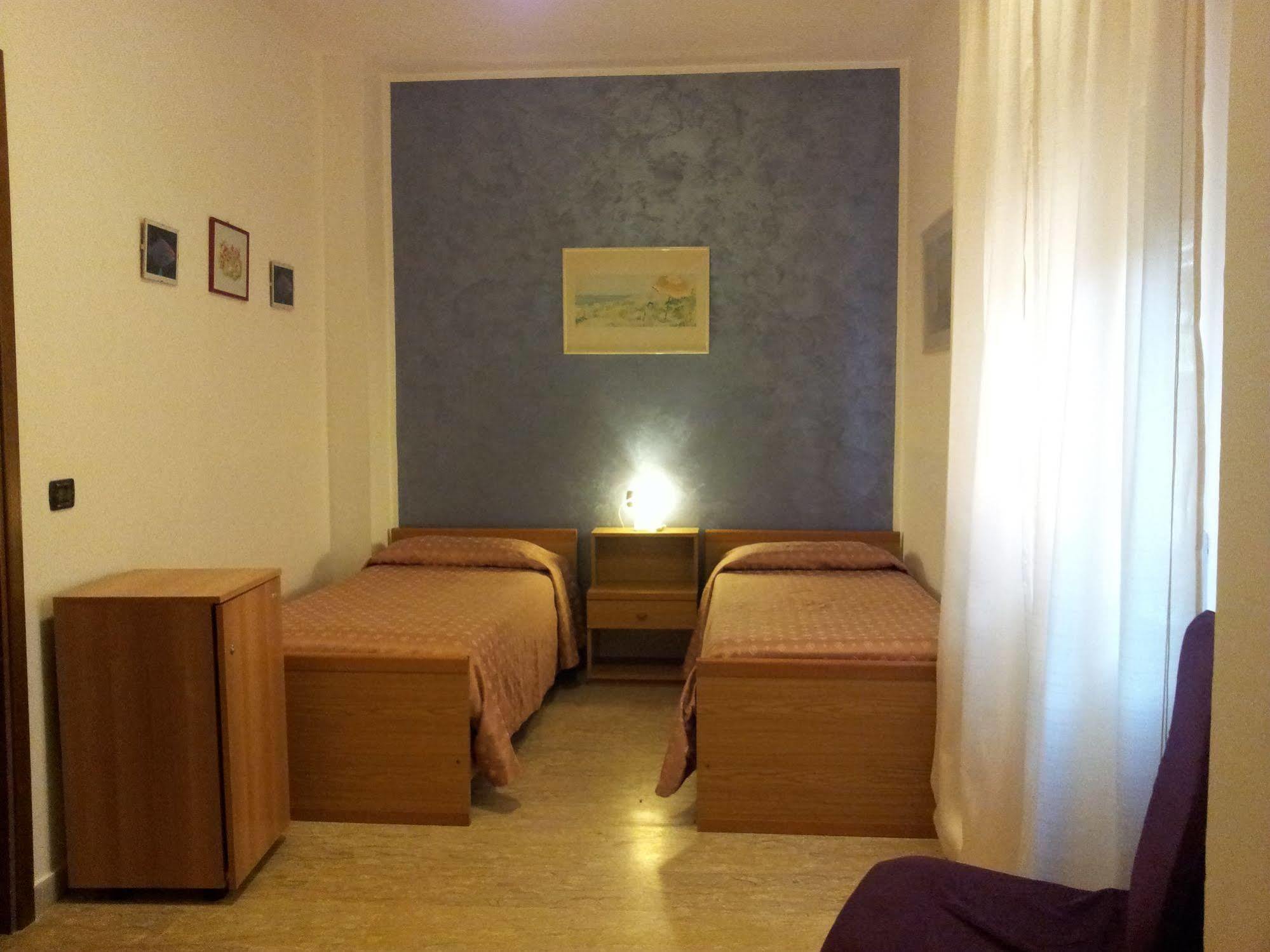 Affittacamere Diavin Vibo Valentia Extérieur photo