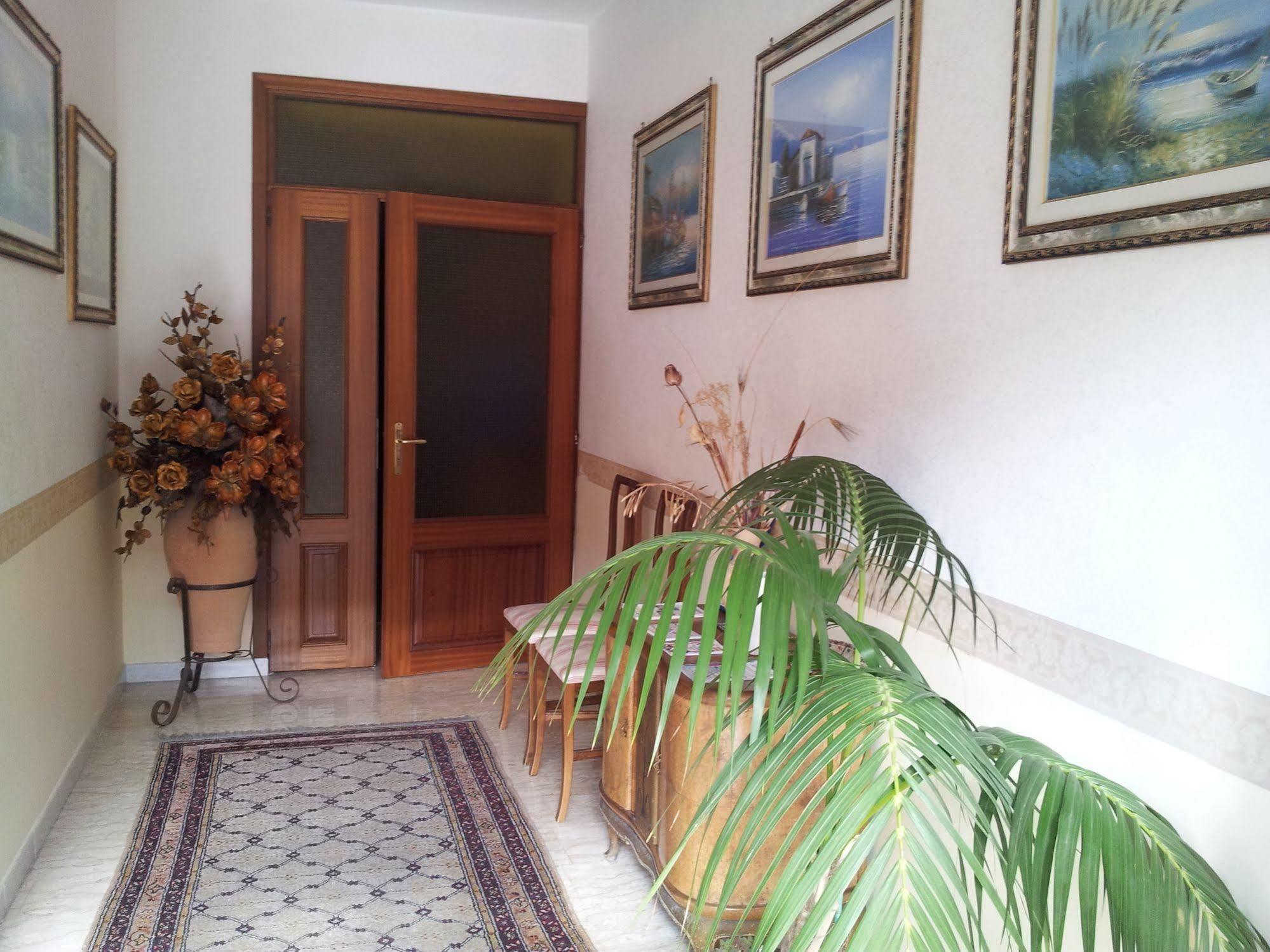 Affittacamere Diavin Vibo Valentia Extérieur photo